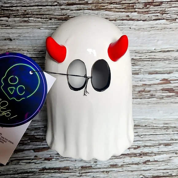 Halloween devil ghost - Picture 1 of 3